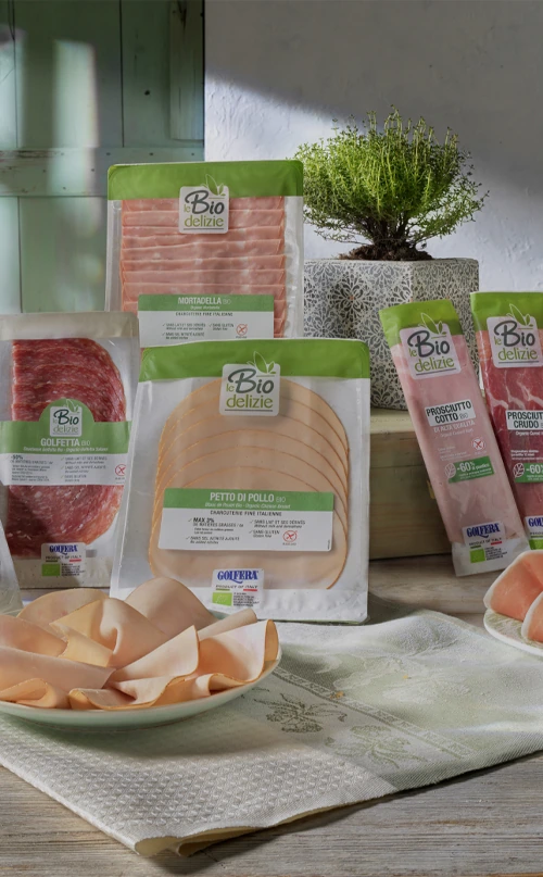 Golfera Biodelizie, la versione bio in vaschetta dei salumi biologici Golfera