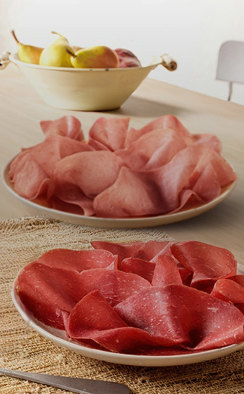 Bres&igrave; Golfera, salume leggero di manzo e tacchino con solo 3% grassi